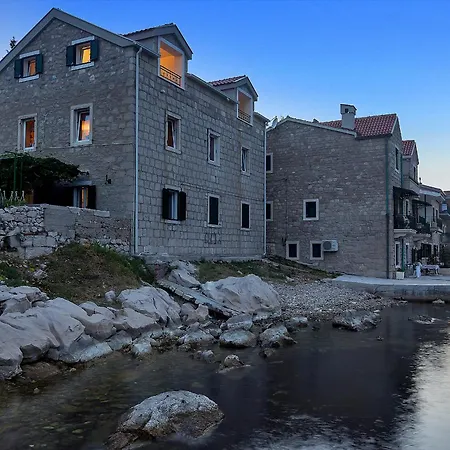 Апартаменти Beso *