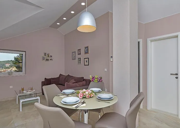 Beso Lägenhet Makarska