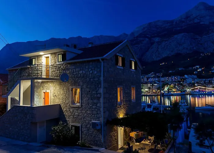 Beso Lägenhet Makarska